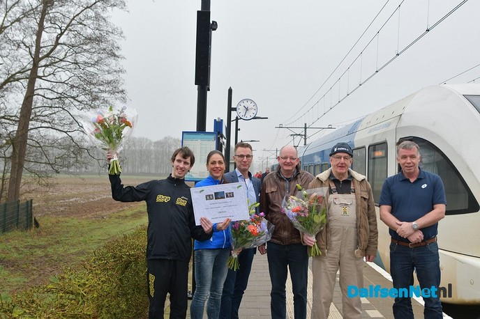 Uitreiking gift Station Loop - Foto: Johan Bokma