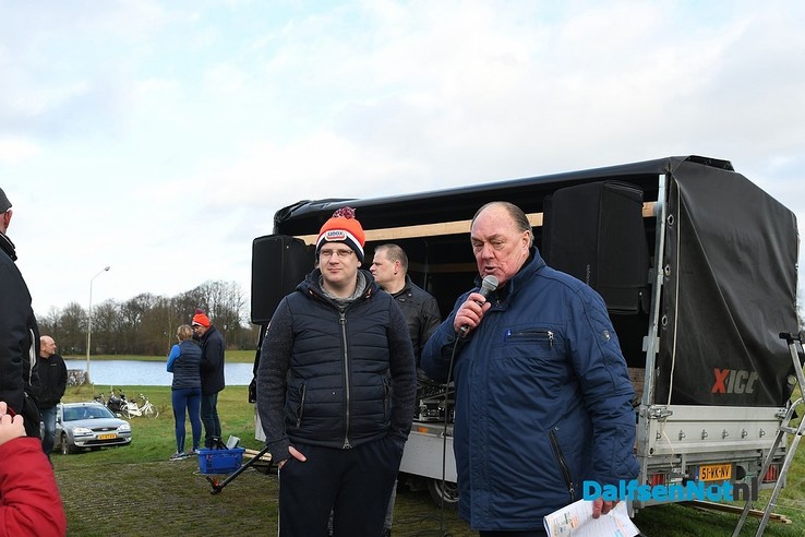 Boeren, burgers, buitenlui en politici het water in voor ALS - Foto: Johan Bokma