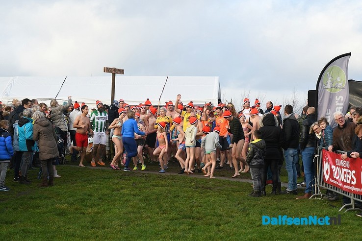 Boeren, burgers, buitenlui en politici het water in voor ALS - Foto: Johan Bokma