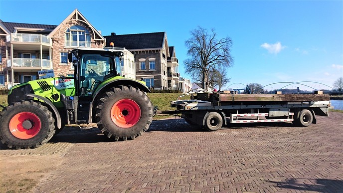 Sluisdeuren op transport 2 - Foto: Eigen geleverde foto