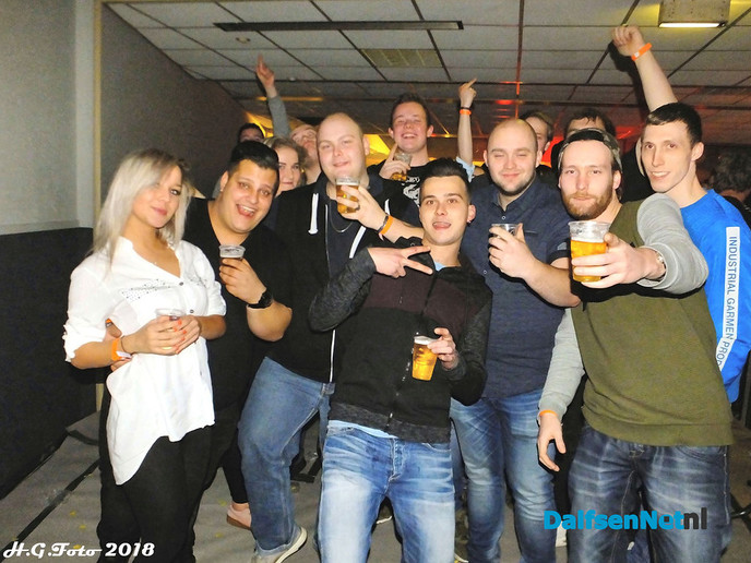 Hoken & Hakkuh bij Mansier in Oudleusen. - Foto: H.G. Foto