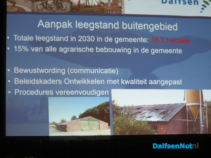 Plaatselijk belang Oudleusen en bezoek college - Foto: Wim