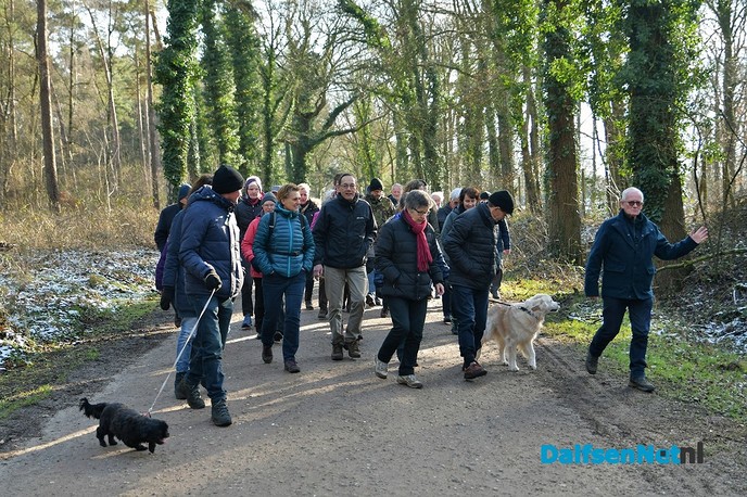 Prima wandelweer tijdens de Marie Kievitsbosch wandeltocht - Foto: Johan Bokma