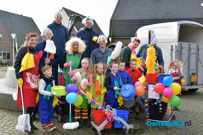 Prachtige carnavalsoptocht in Hoonhorst - Foto: Johan Bokma