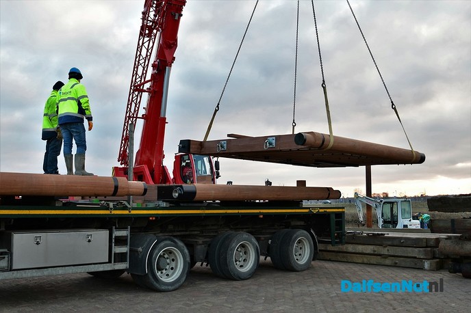 Sluisdeuren op transport 3 - Foto: Johan Bokma