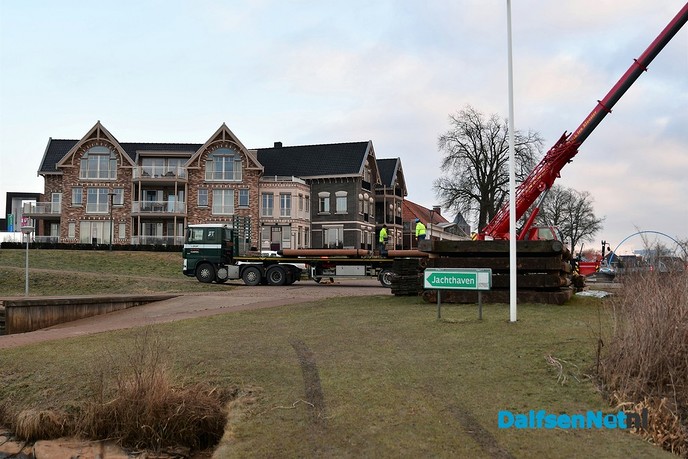 Sluisdeuren op transport 3 - Foto: Johan Bokma