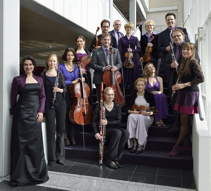 Toppers orkest van het Oosten in de Stoomfabriek