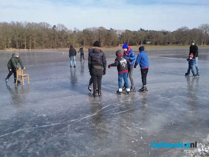 Schaatsers trotseren ijzige kou - Foto: Eigen geleverde foto