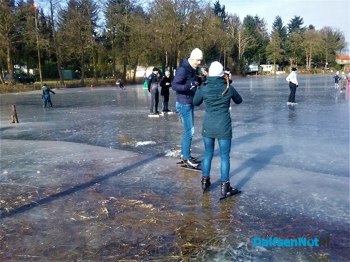 Schaatsers trotseren ijzige kou - Foto: Eigen geleverde foto