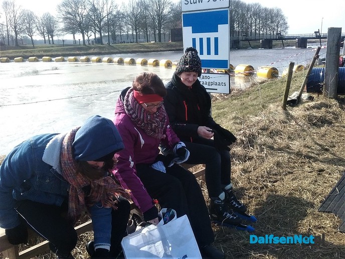 Schaatsers trotseren ijzige kou - Foto: Eigen geleverde foto