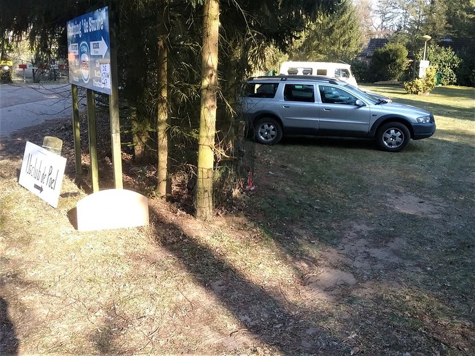 Parkeer gerust op de kampeerplek - Foto: Eigen geleverde foto