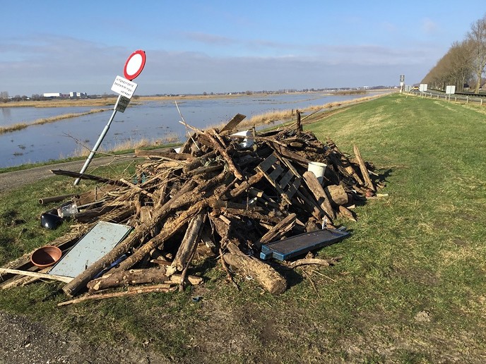 Inspectie dijken op schades en kwetsbare plekken - Foto: Eigen geleverde foto