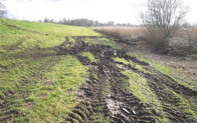 Inspectie dijken op schades en kwetsbare plekken - Foto: Eigen geleverde foto