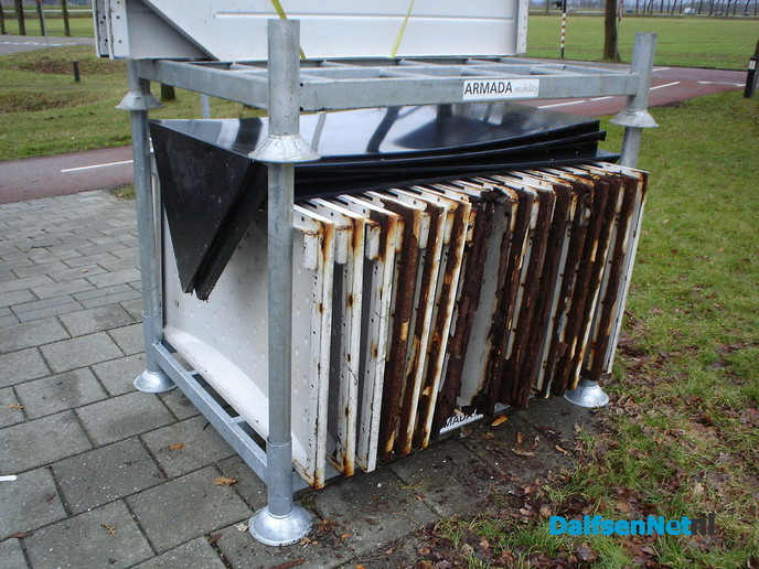 Nieuwe fietskluizen NS station
