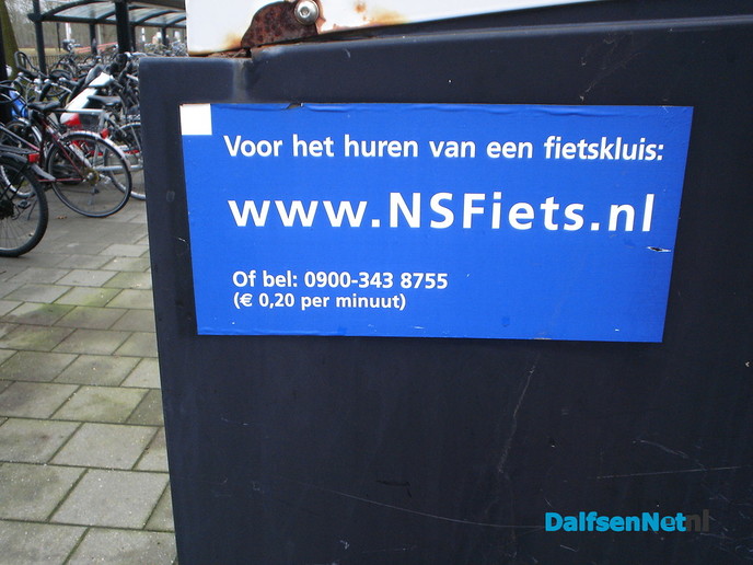 Nieuwe fietskluizen NS station