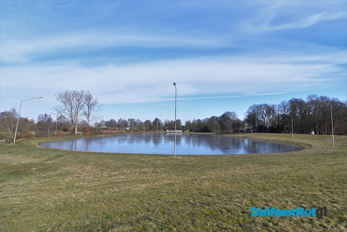 IJsbaan Dalfsen nog niet open - Foto: Johan Bokma