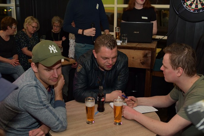 Pubquiz samen sterk voor Saskia, bij Nikki’s een geweldig succes!
