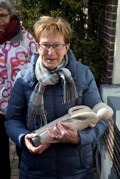 Vrijwilligers Hospice Dalfsen bieden beeld aan (update)