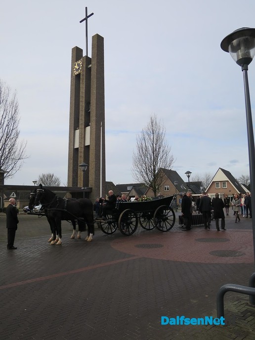 Bijzondere begrafenisstoet in Hoonhorst - Foto: Wim