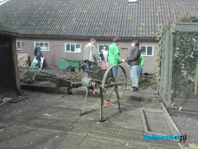 Klussen bij Damhoeve voor NL doet! - Foto: Ingezonden foto