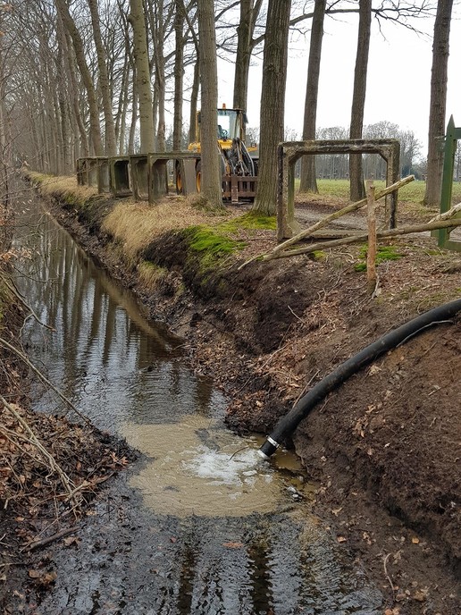 Achterkant Engelse werk … - Foto: Eigen geleverde foto