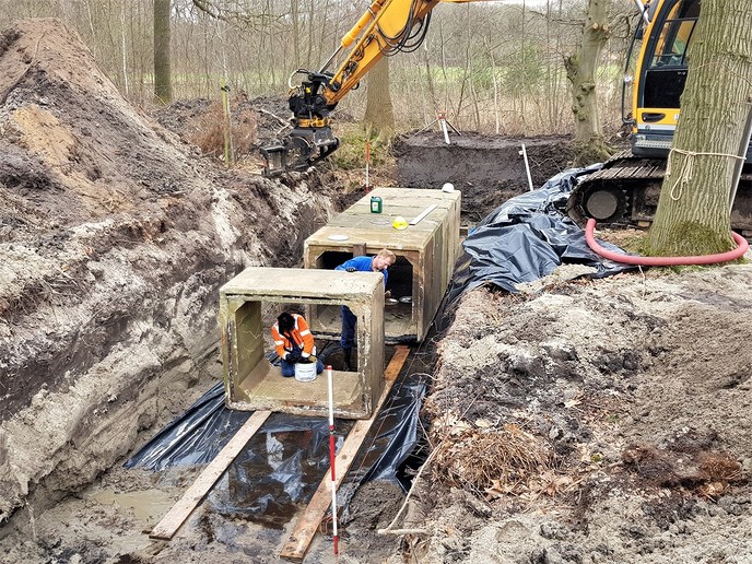 Achterkant Engelse werk … - Foto: Eigen geleverde foto