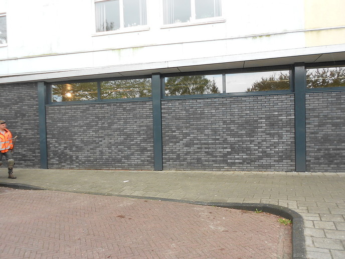Aldi heeft de gevels er in