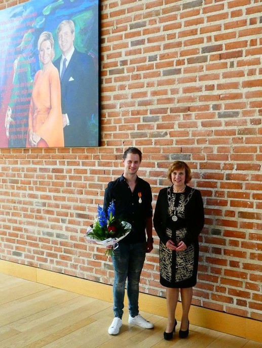 Erepenning ( koninklijke onderscheiding) voor Marius Hardeman - Foto: Eigen geleverde foto