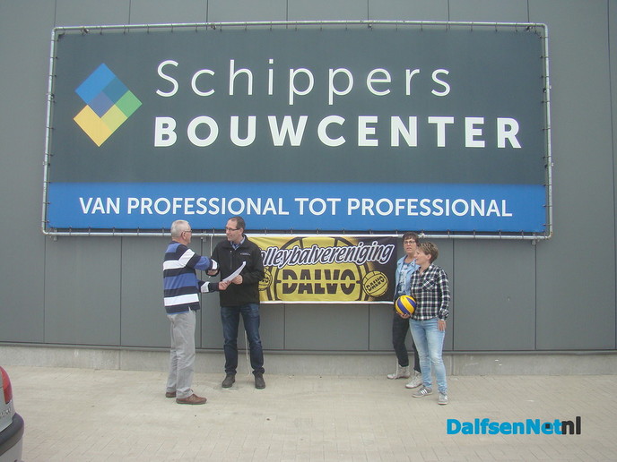 Nieuwe hoofdsponsor zomeravondvolleybal-toernooi - Foto: Ingezonden foto