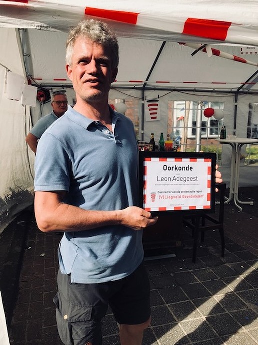 Stevig protest bij opening (V)Liegveld Geerdinkserf - Foto: Eigen geleverde foto