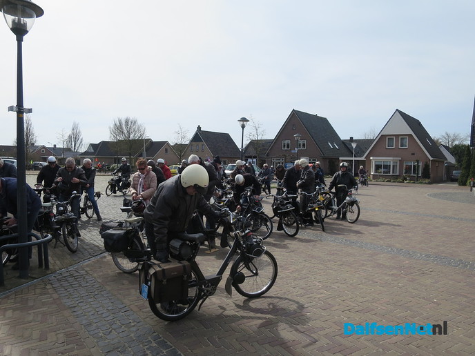 De solextoer voor het DNA van Hoonhorst - Foto: Wim