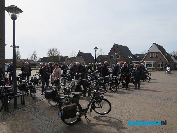 De solextoer voor het DNA van Hoonhorst - Foto: Wim
