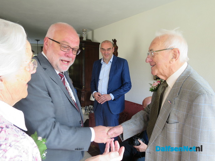 De heer en mevrouw Kuiper 60 jaar getrouwd - Foto: Wim