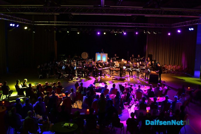 Leden Excelsior in het zonnetje - Foto: Johan Bokma