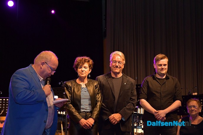 Leden Excelsior in het zonnetje - Foto: Johan Bokma