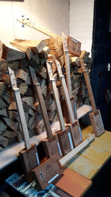 Workshop cigarbox gitaar bouwen - Foto: Eigen geleverde foto