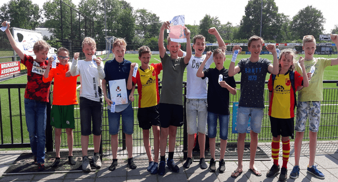 Dalfsen JO13-1 door naar NK Beachsoccer