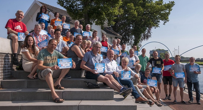 Uitreiken prijzen AH Supportersactie - Foto: Paul Scholten