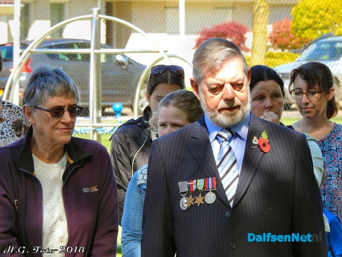 4 mei herdenking in Oudleusen. - Foto: H.G. Foto