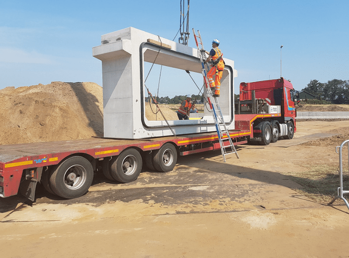 De eerste duikers geplaatst - Foto: Eigen geleverde foto