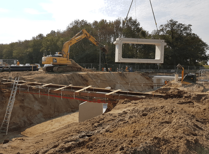 De eerste duikers geplaatst - Foto: Eigen geleverde foto