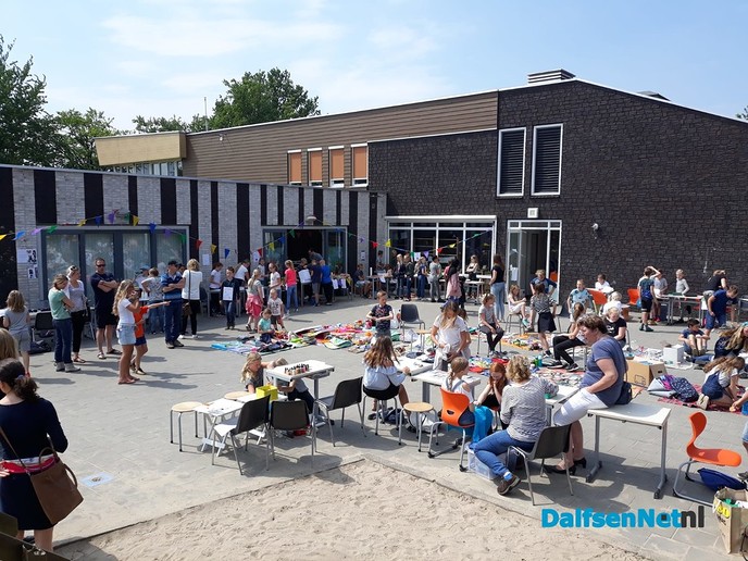 Lentemarkt op cbs de Spiegel - Foto: Ingezonden foto