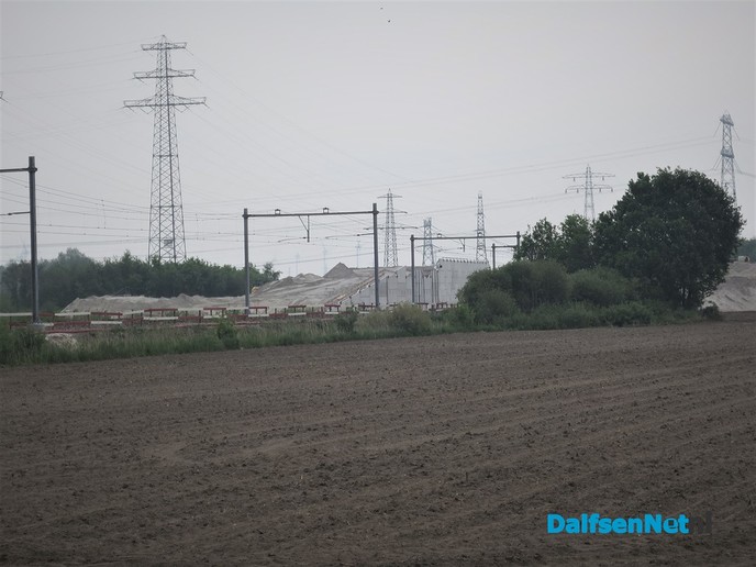 Bouw spoorviaduct N340 in volle gang - Foto: Wim