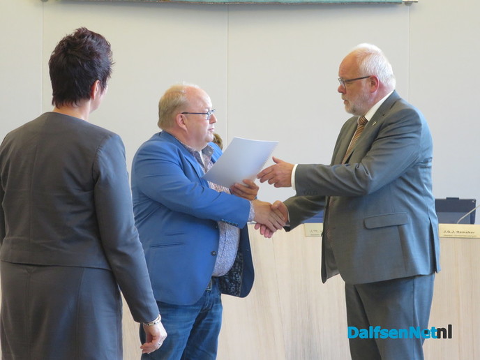 Het Dalfser college is weer compleet - Foto: Wim