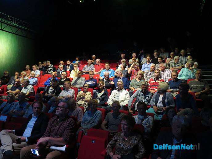 Informatieavond belangstellenden zonne-energie Groen Gebogen - Foto: Wim