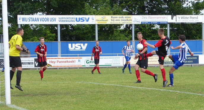 USV knallend het seizoen uit (6-1) - Foto: Eigen geleverde foto