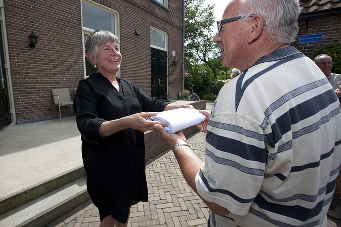 Het nieuwe logo is gehesen bij hospice - Foto: Geert Bistervels