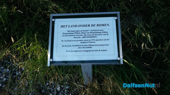 Het land onder de bomen - Foto: Ingezonden foto