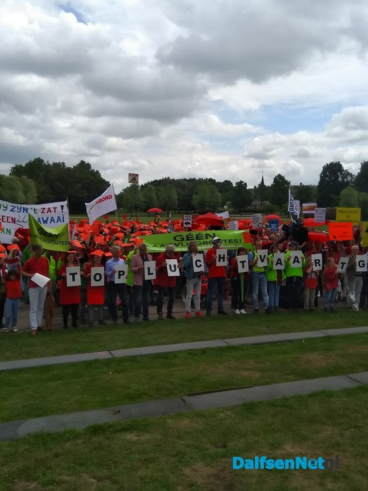 Demonstratie Weezenlanden tegen laagvliegroutes - Foto: Ingezonden foto