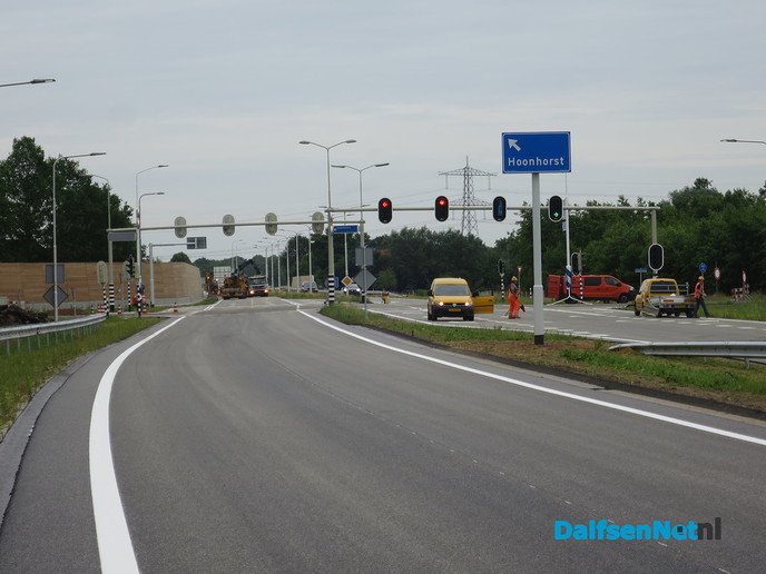 N35 bijna gereed, nog een nacht - Foto: Wim
